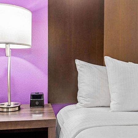 La Quinta By Wyndham Lubbock South Hotell Exteriör bild