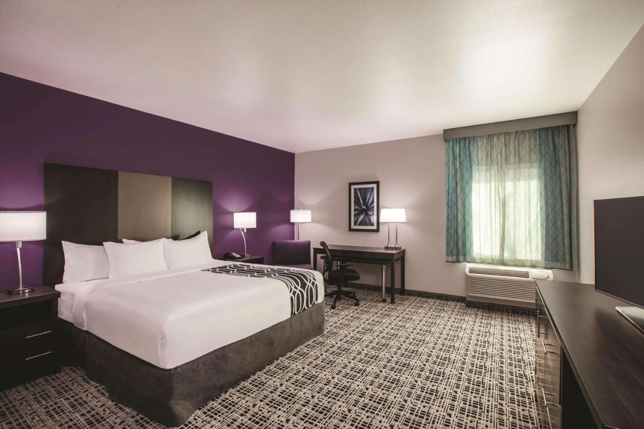 La Quinta By Wyndham Lubbock South Hotell Exteriör bild