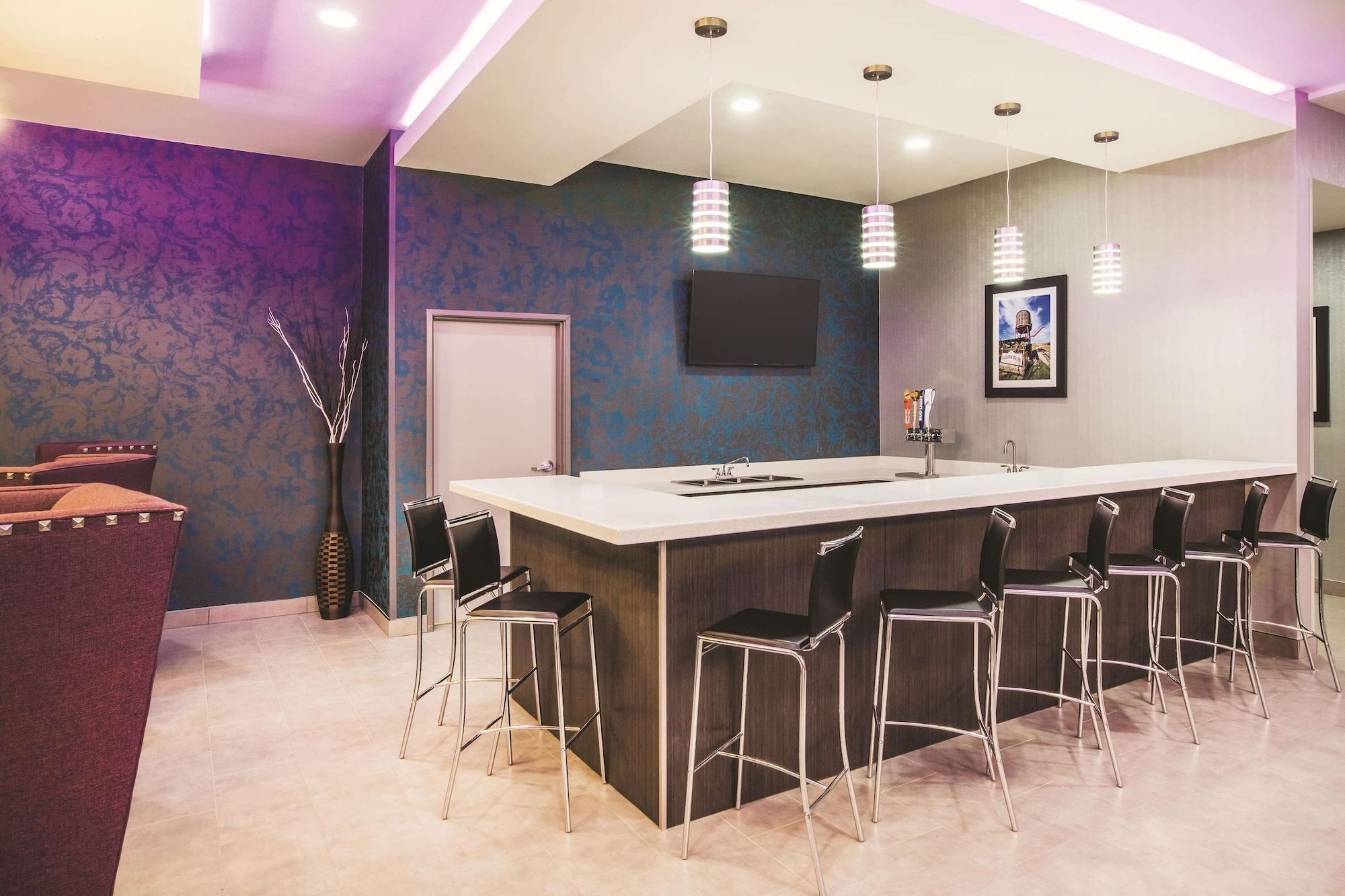 La Quinta By Wyndham Lubbock South Hotell Exteriör bild