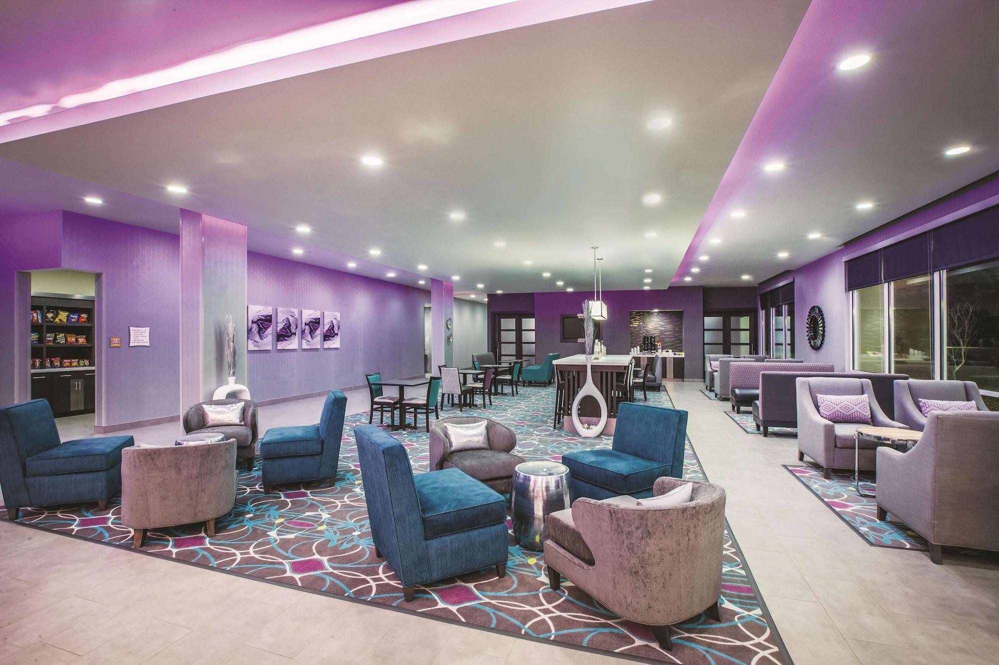 La Quinta By Wyndham Lubbock South Hotell Exteriör bild